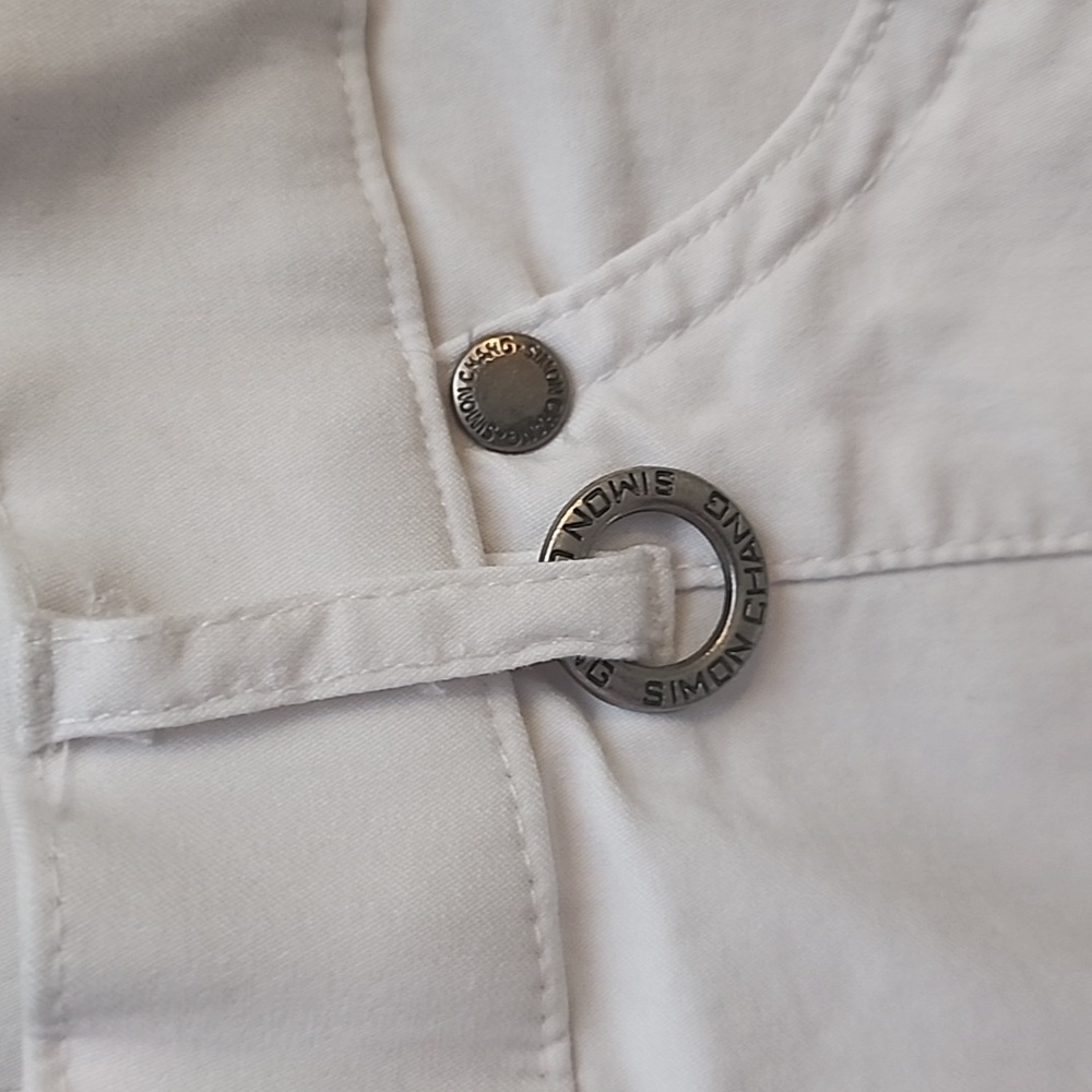 Capris - Picture 3 of 8